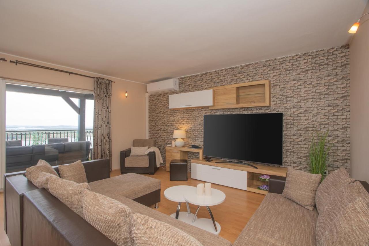 Apartment Mozart Šibenik Kültér fotó